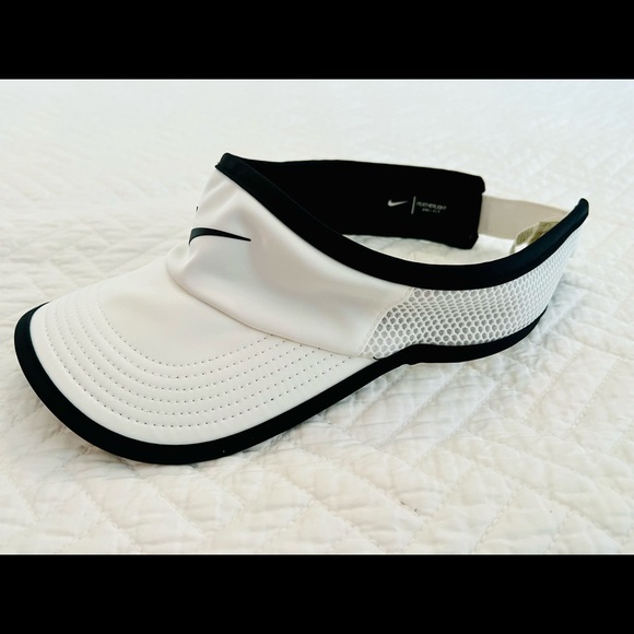 Nike Dri-Fit Featherlight Aerobill Visor Hat White Golf Running Tennis Adult OS - Picture 3 of 10